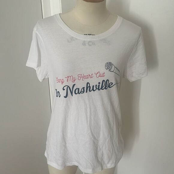 Draper James Nashville White‎ T-shirt - Picture 2 of 4